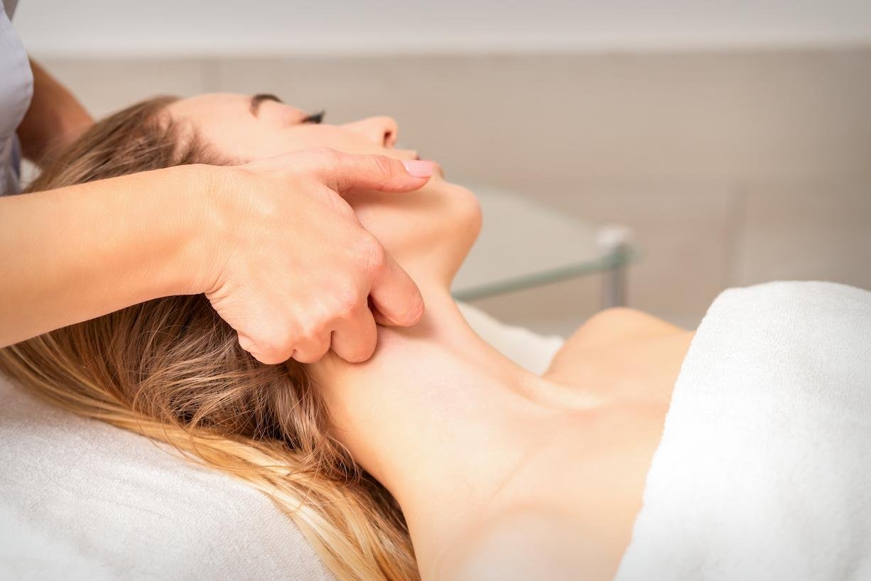 Workshop Online: "Drenaje Linfático Facial: La clave para una piel saludable y luminosa"